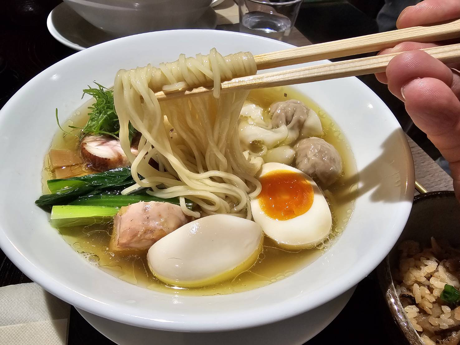 塩ラーメン　 鉢ノ葦葉 （はちのあしは）