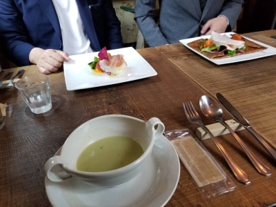 カフェ
