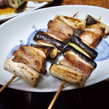 やきとり お加代 本店