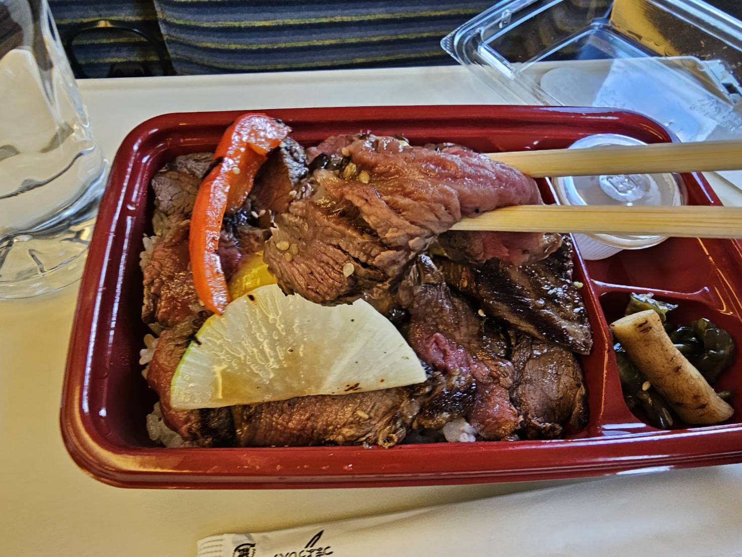 肉卸 小島 グランスタ東京