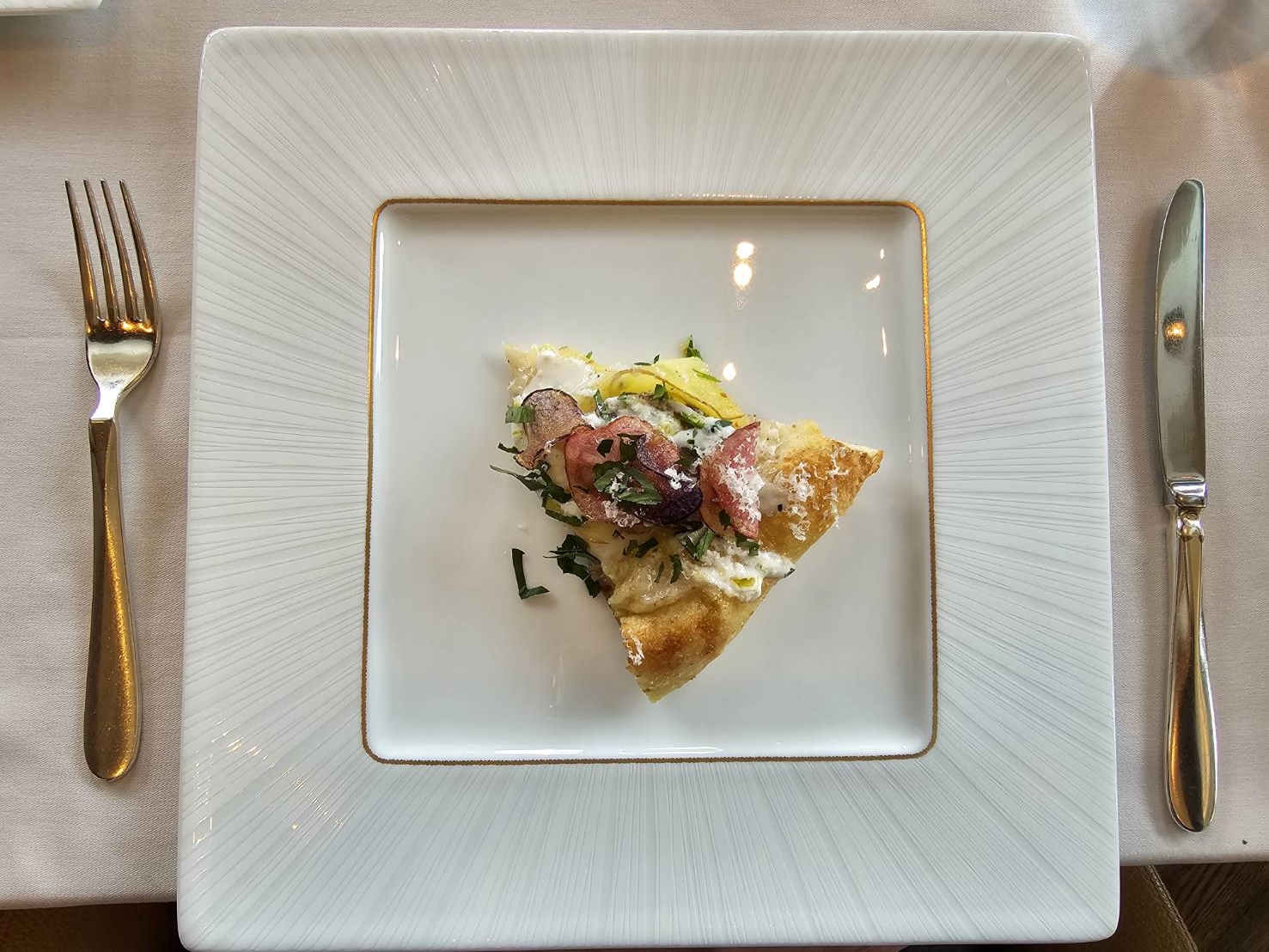 ピッツァバー on 38th × イタリアンダイニング「ケシキ」