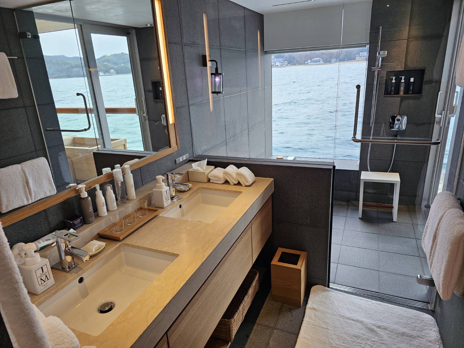 テラススイート プレステージ　ガンツウ（guntû）