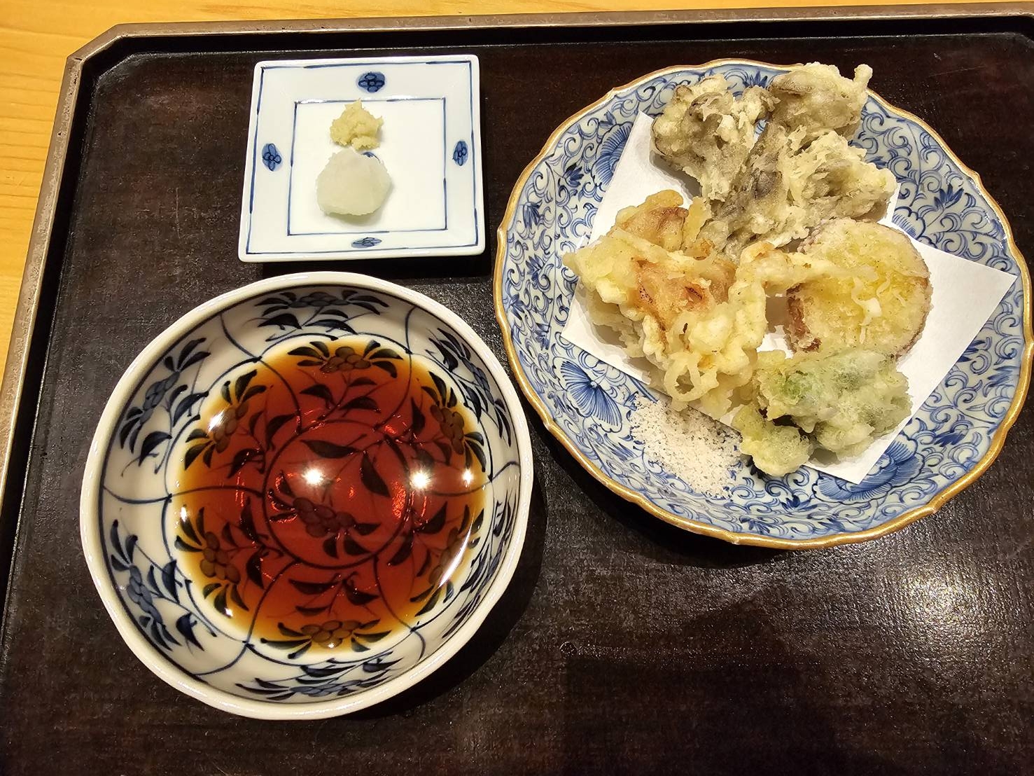 ガンツウ（guntû）食事