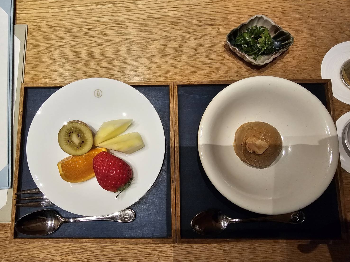 ガンツウ（guntû）食事