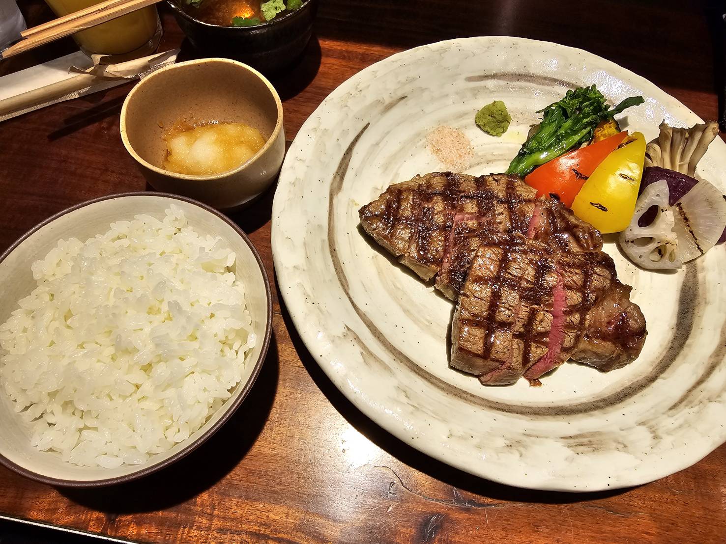 近江牛 フィレステーキ｜肉卸 小島 グランスタ東京