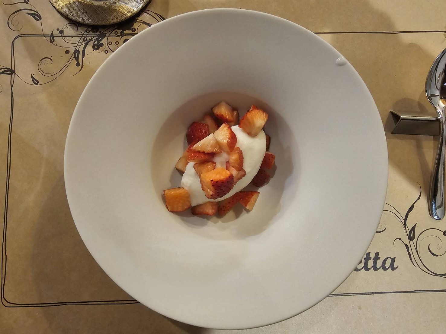 Nonna Nietta (ノンナ・ニェッタ)