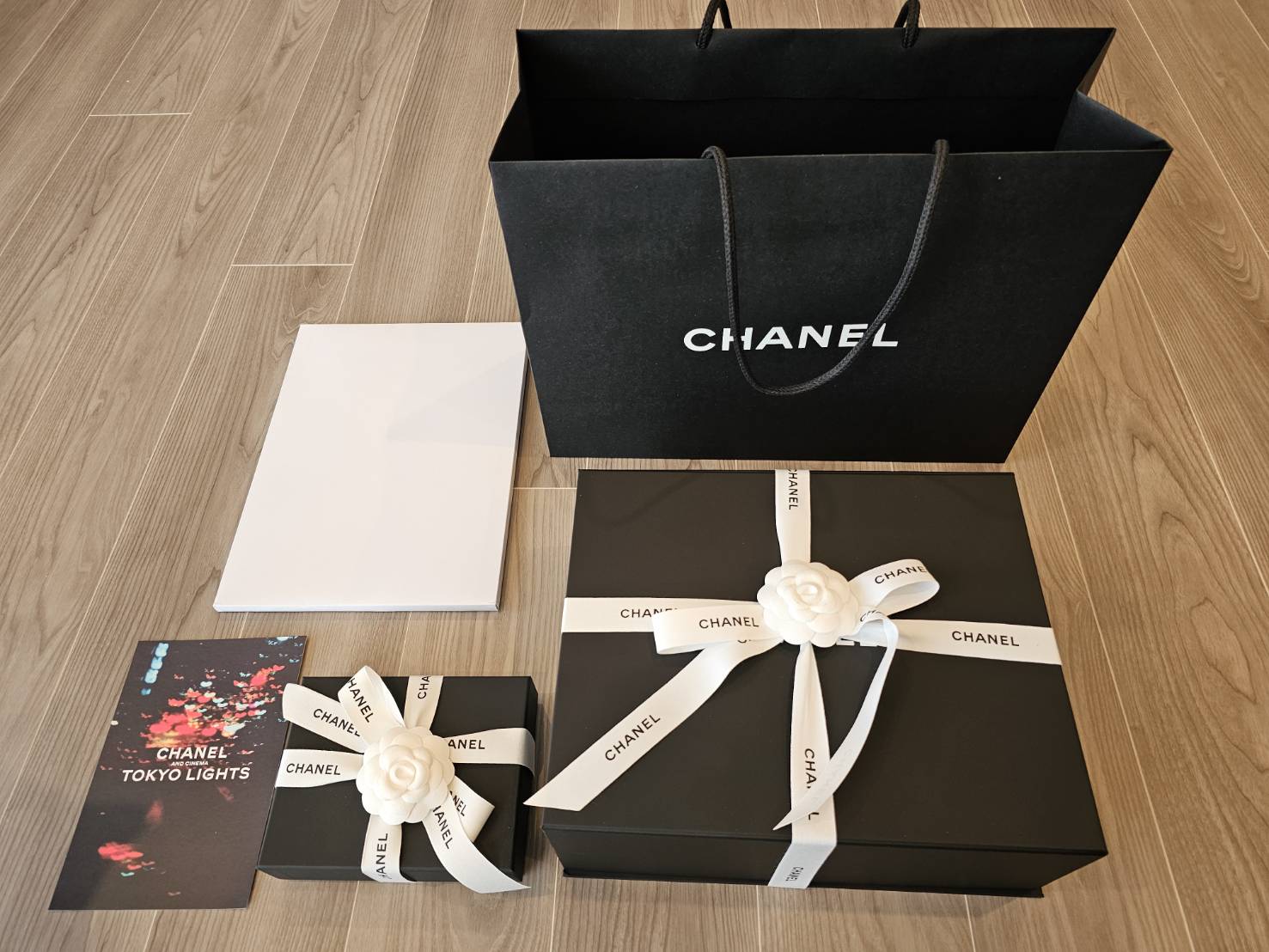 シャルネ　ホーボー バッグ