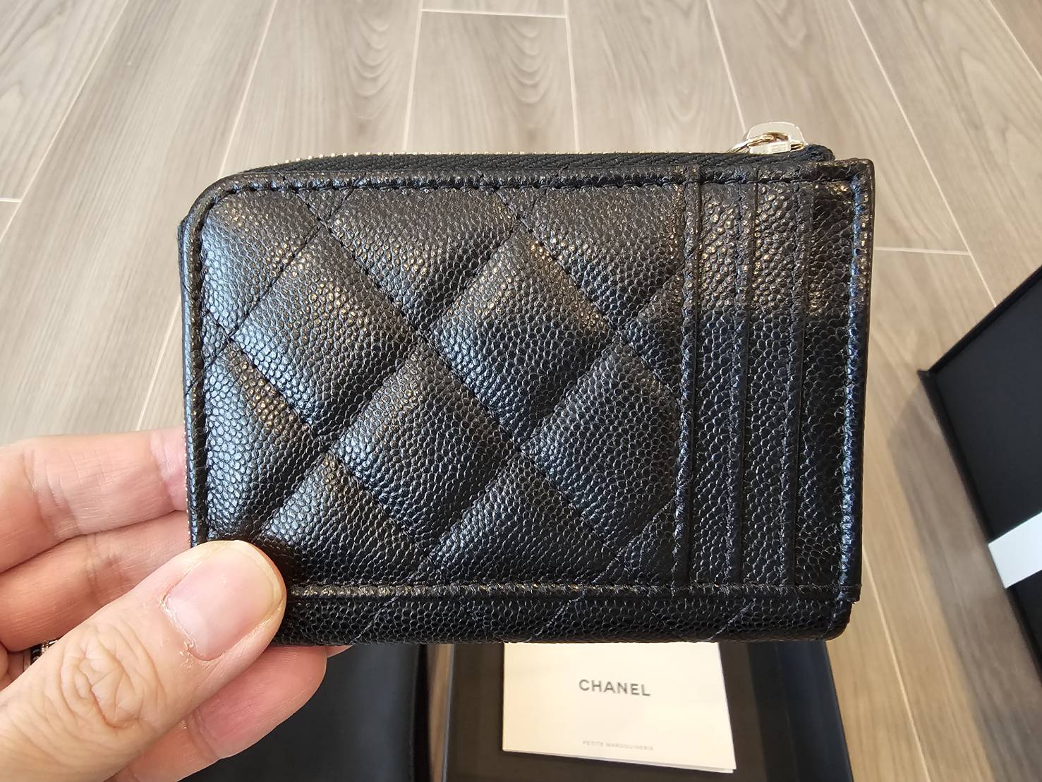 シャネル　カードホルダー