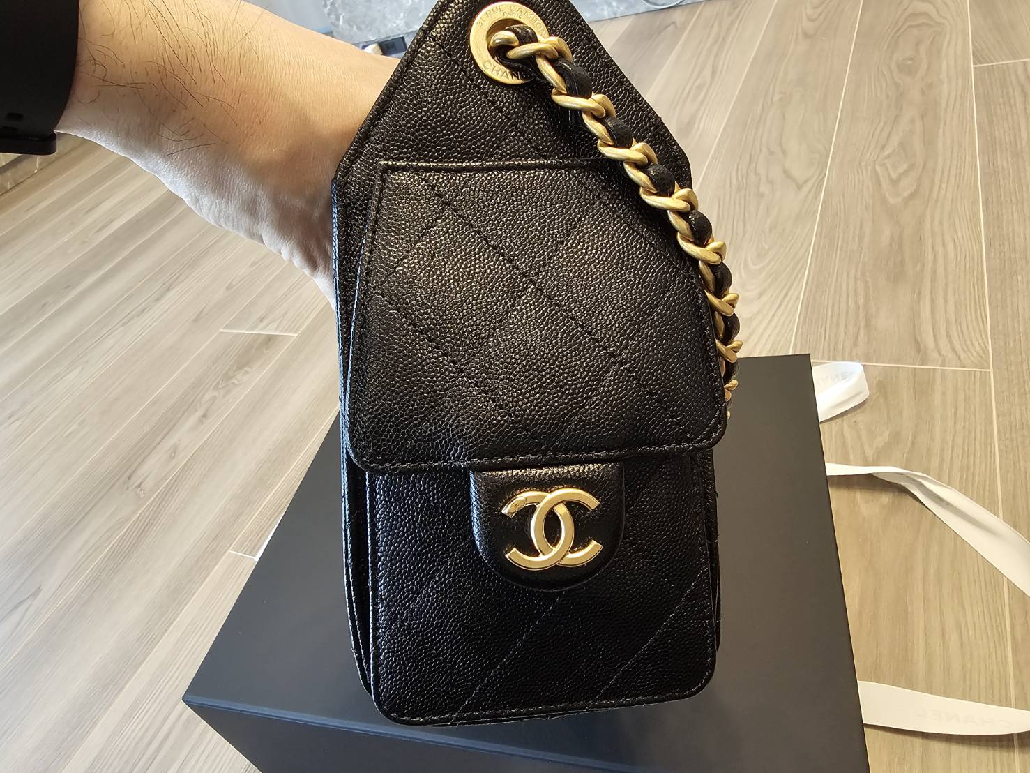 シャルネ　ホーボー バッグ