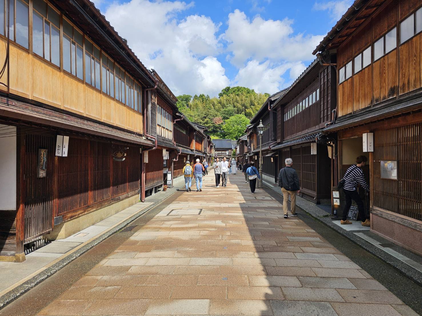 ひがし茶屋街